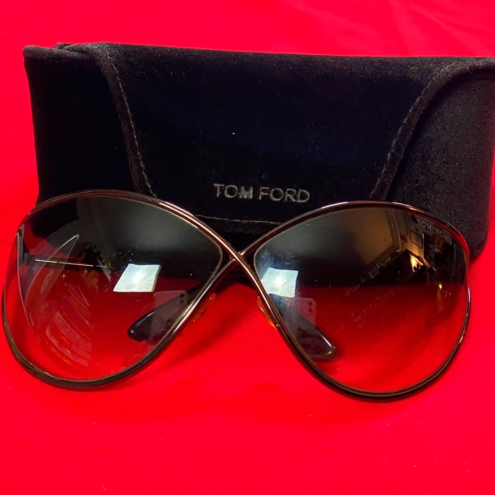 TOM FORD Narcissa Ladies Sunglasses With Case - Very Good Condition